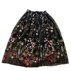 URBAN REVIVO Multicoloured Floral Embroidered Mesh A-Line Skirt